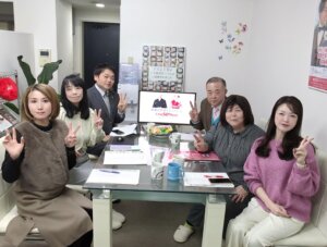 毎週火曜日はスタッフミーティング！ 私たちが毎週集まって、会員様へのアドバイス内...