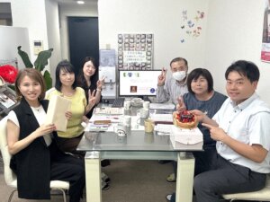 毎週火曜日はスタッフミーティング! いよいよ今年も夏に突入。ハピネスの婚活で私た...
