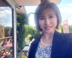 昨日は男性会員さまとハピネスの近くのカフェで緊急ミーティング✨ 彼は出会いの幅を...