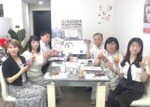 毎週火曜日はスタッフミーティング！ 毎週私たち６人が久留米本店に集まって、会員の...