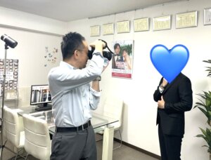 昨日は新しくご入会された30代のハイスペック男子のプロフィール写真撮影会! 準備...
